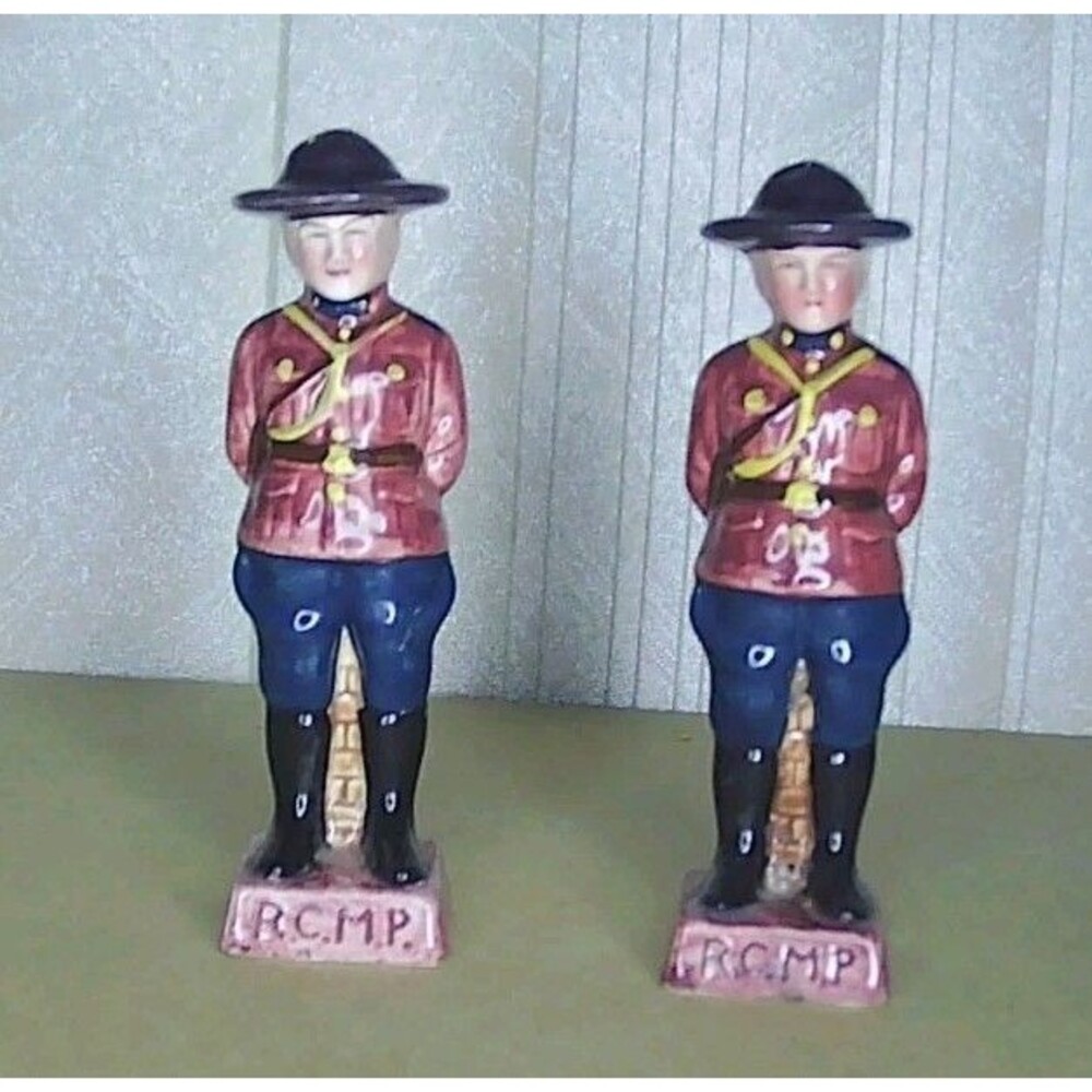 Vintage Royal Canadian Mounted Patrol R.C.M.P Police Japan Salt/Pepper Shakers